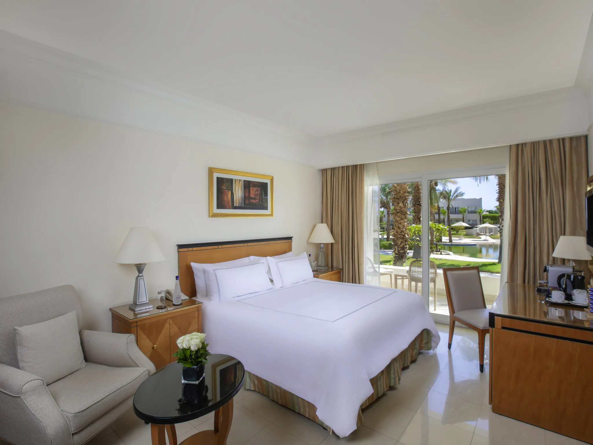 swissotel-sharm-el-sheikh-all-inclusive-collection-egypt-family-room-aqua-01_12543