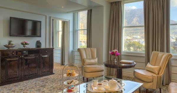 taj-cape-town-south-africa-heritage-one-bedroom-suites_898