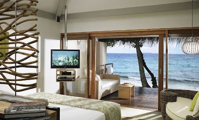 Superior Beach Villa