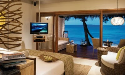 Superior Beach Villa