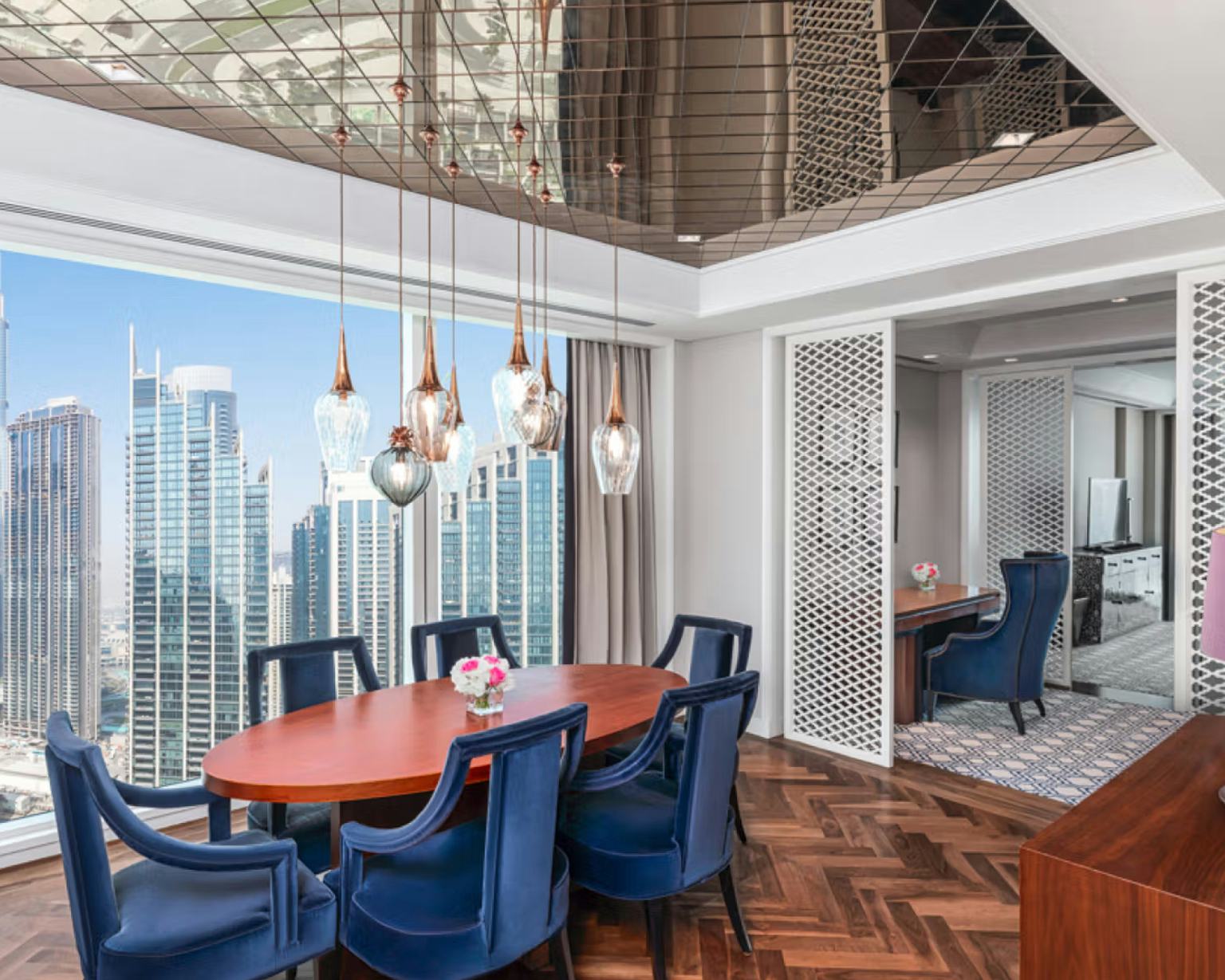 LUXURY BURJ VIEW SUITE