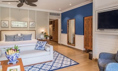 Premium Villa Room Garden View King Bed