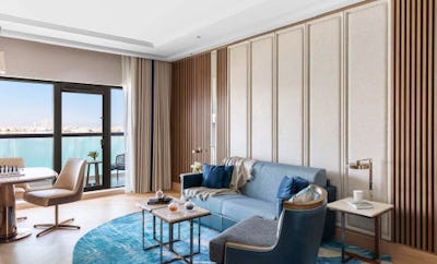 Luxury Suite Palm Sea View with Club Lounge Access