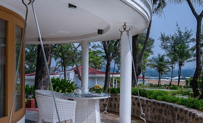 PREMIUM COTTAGE PARTIAL SEA VIEW TWIN BED