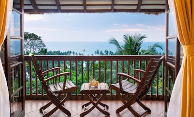 DELUXE SUITE SEA VIEW WITH BALCONY