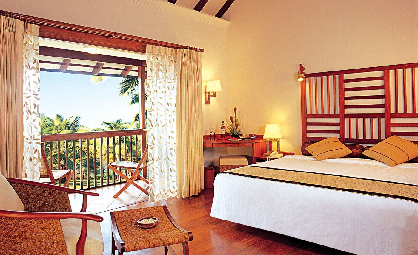 taj-green-cove-resort-spa-kovalam-superior-cottage-partial-sea-view_1468