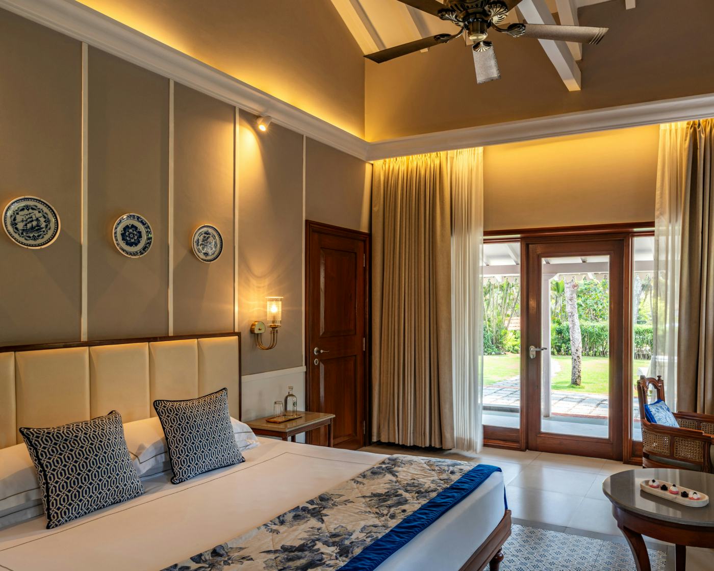 LUXURY GARDEN VIEW WITH SIT - OUT TWIN BED