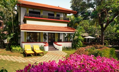 PREMIUN COTTAGE SEA VIEW WITH JACUZZI TWIN BED