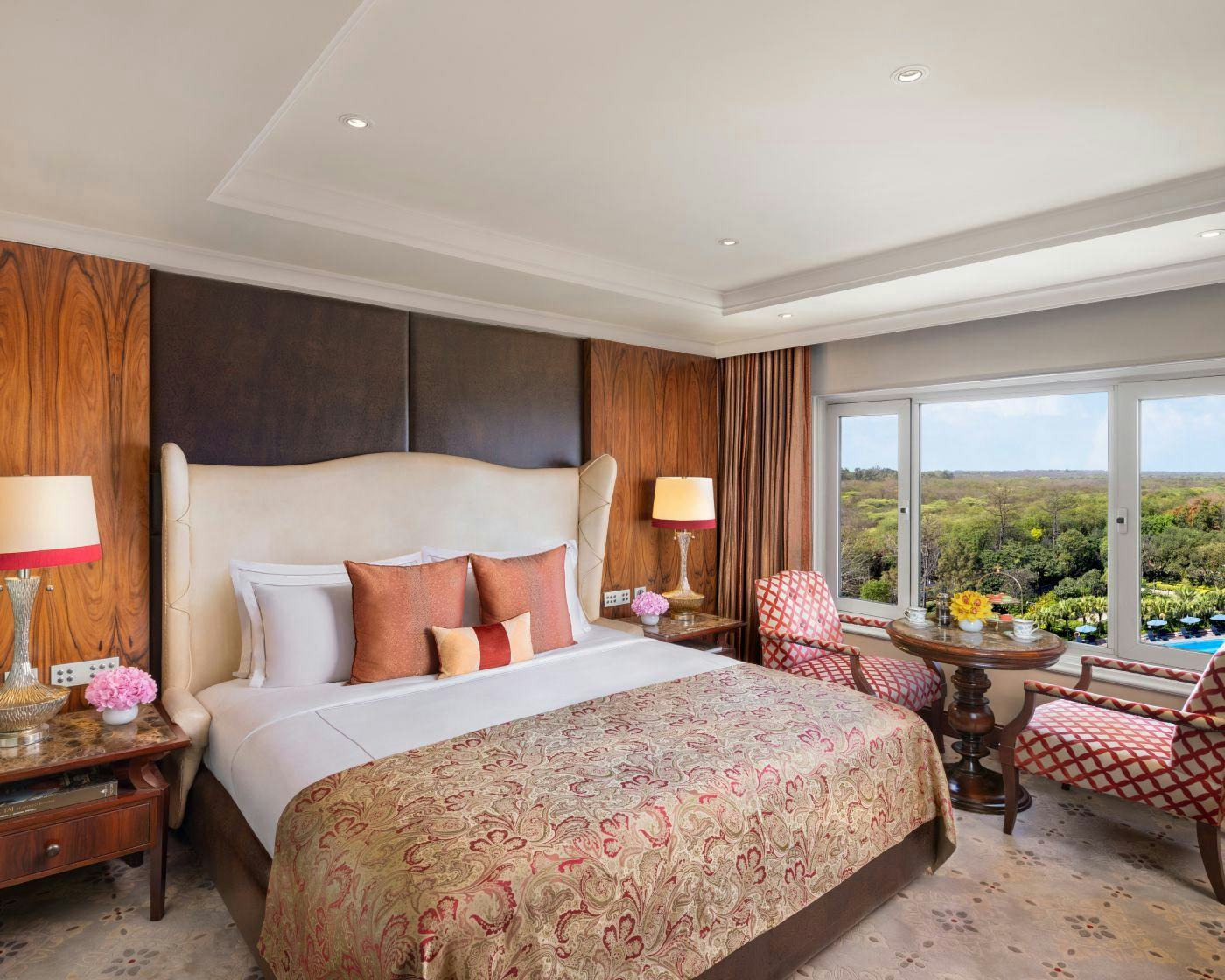 Luxury Suite King Bed Pool View