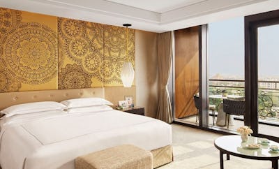 PREMIUM STUDIO ROOM WITH BALCONY