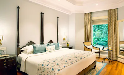 EXECUTIVE SUITE - 1 BEDROOM GARDEN VIEW