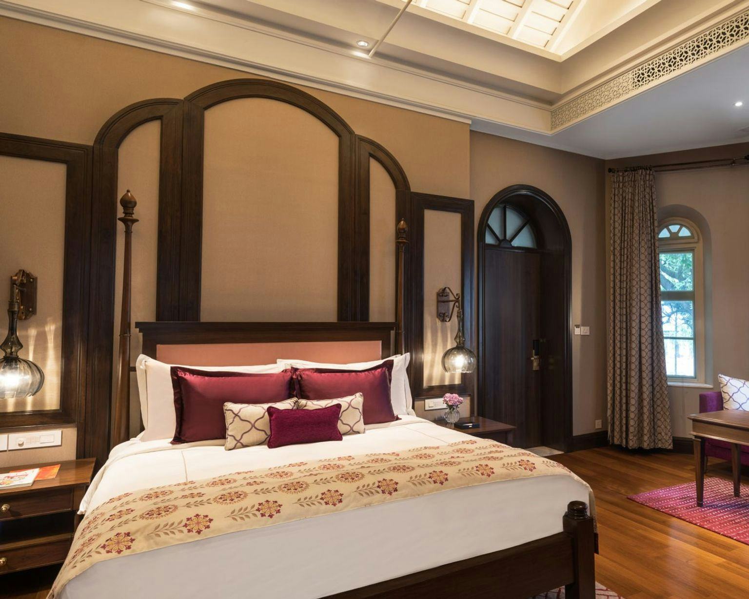 LUXURY GRANDE ROOM HERITAGE WING