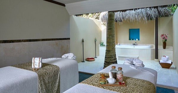 Two-Bedroom Beach Suite with Private Pool