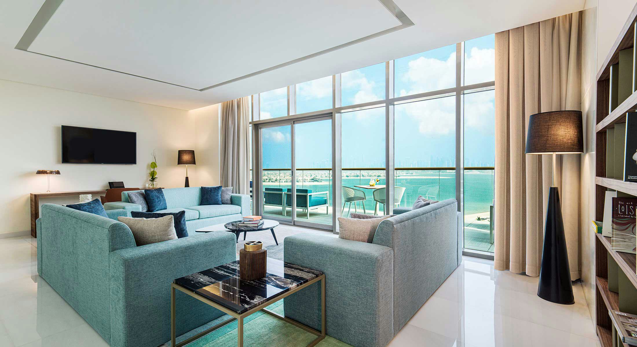 Three Bedroom Penthouse with Kitchen, balcony and Panoramic view