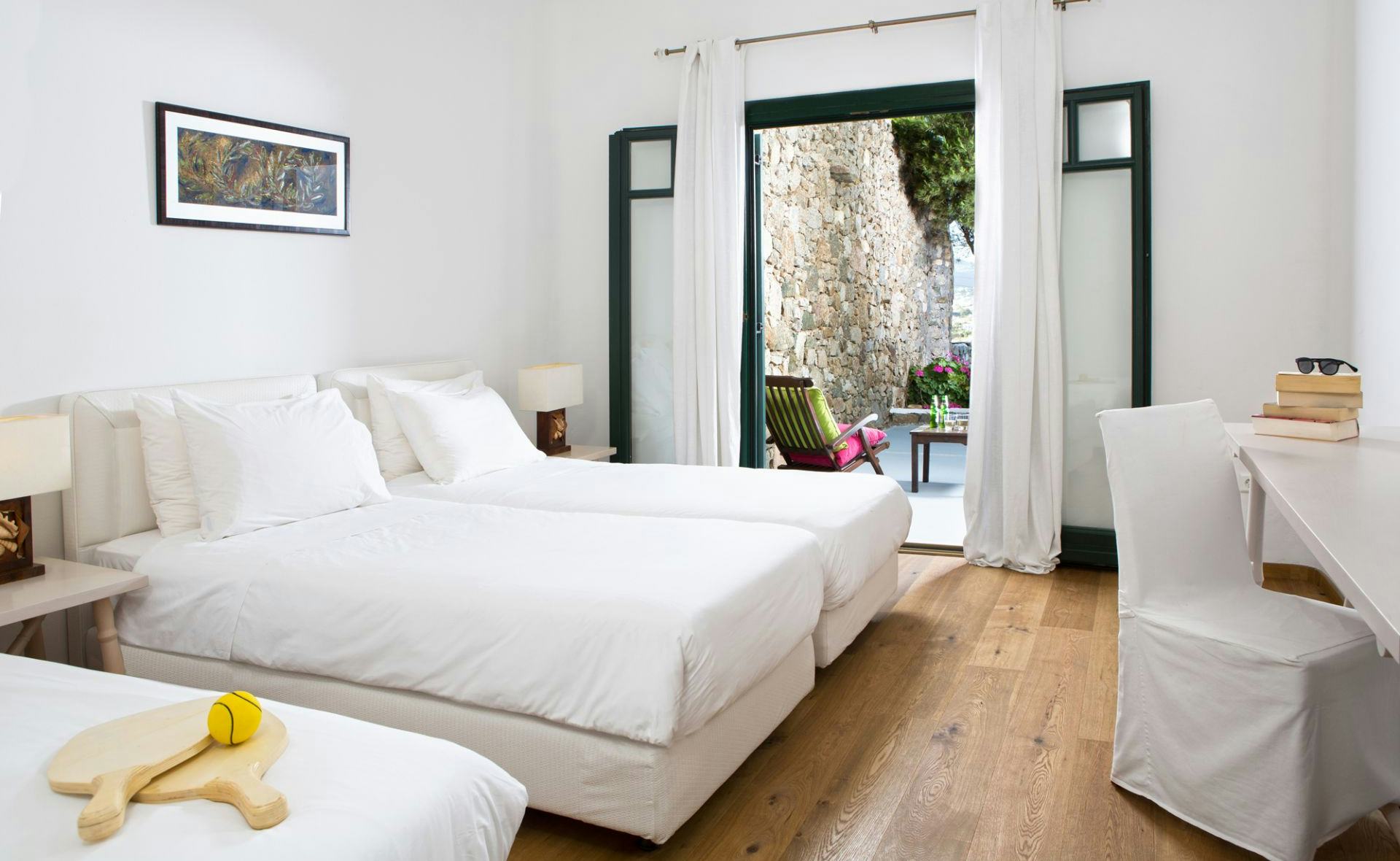 Classic triple inland view room