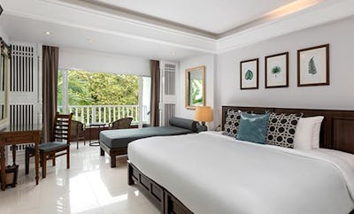 FAMILY CONNECTING DELUXE TERRACE