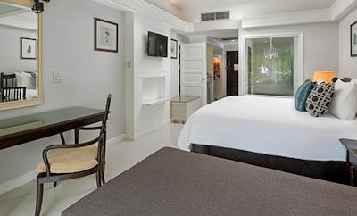 FAMILY CONNECTING DELUXE TERRACE