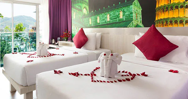 SUPERIOR ROOM