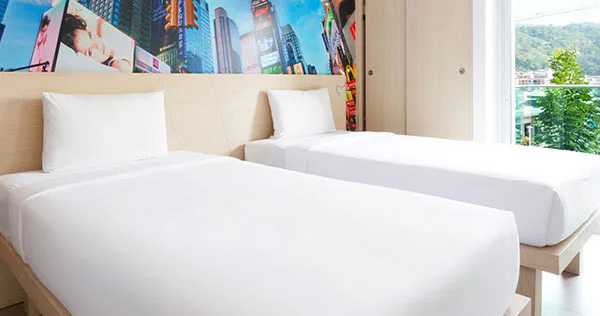 SUPERIOR ROOM