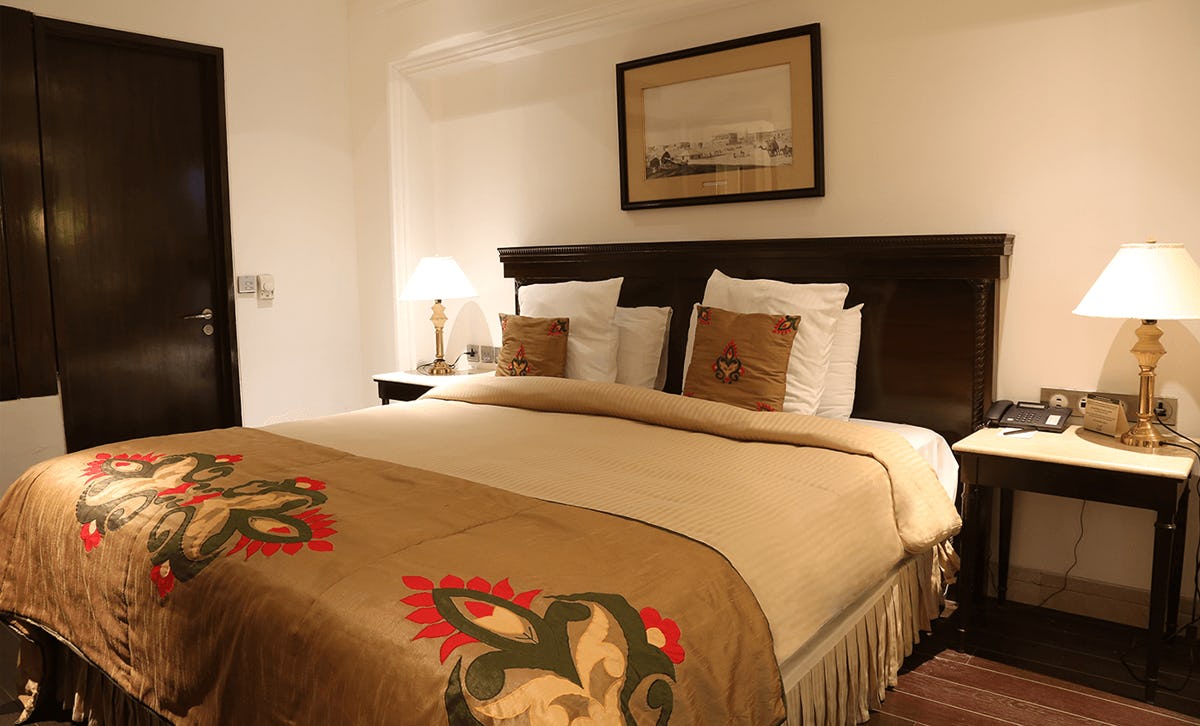 the-ashok-new-delhi-executive-suite_5129