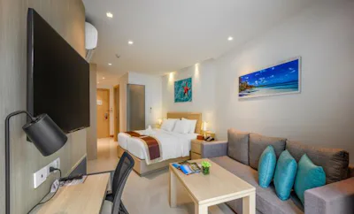 Deluxe Room with Partial Seaview