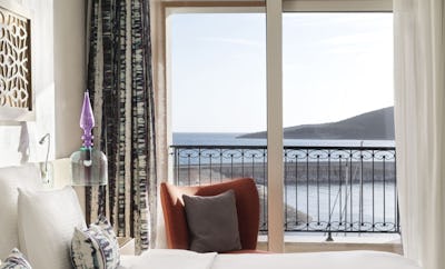 Grand Deluxe Suite Sea View