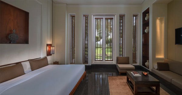 the-chedi-muscat-deluxe-club-room_2216