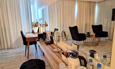 Junior Executive Suite with Front Sea View and Balcony