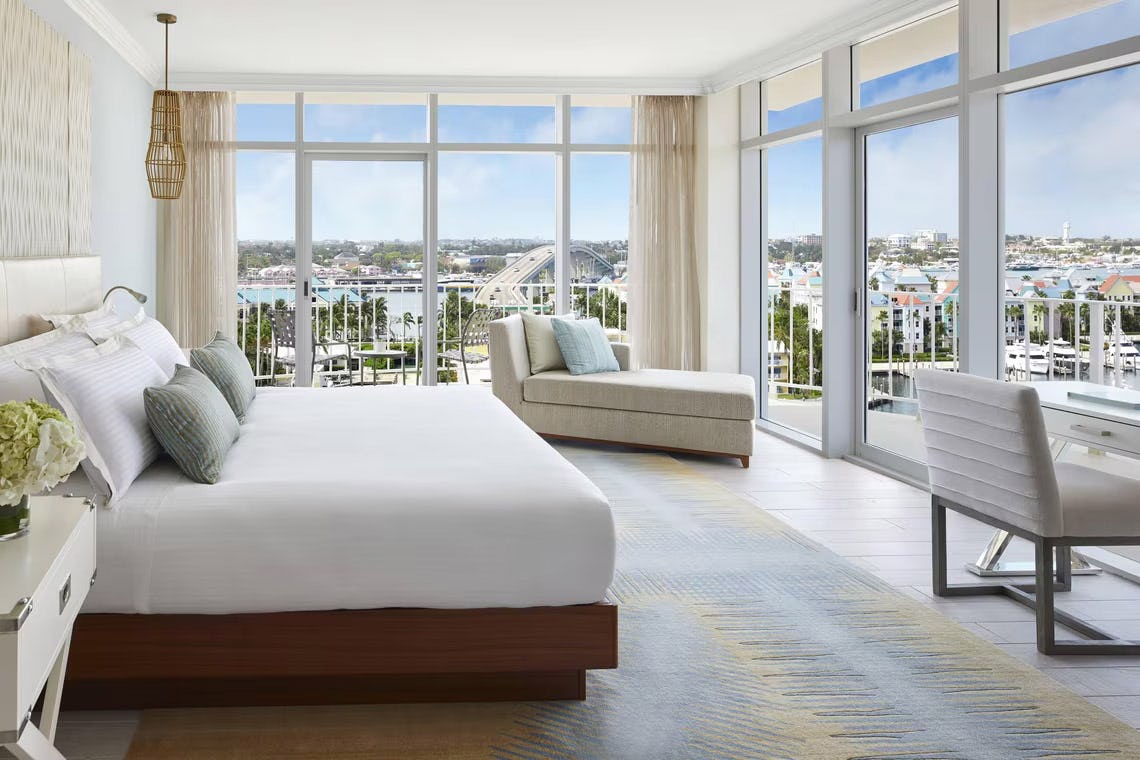 Deluxe Penthouse Suite