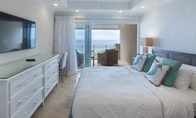 Three Bedroom Contemporary Suite