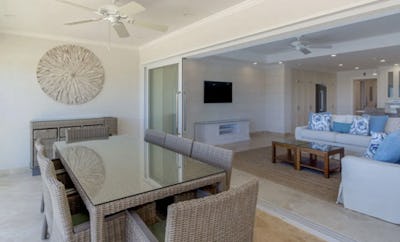 Two Bed Contemporary Suite with Deluxe Pool