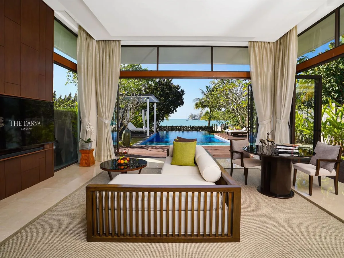 the-danna-langkawi-resort-and-beach-villas-princess-beach-villa-03_2803