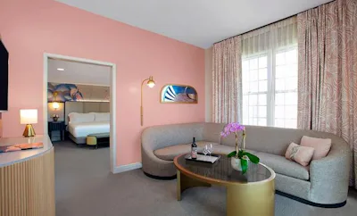 Grand Junior Suite King Balcony