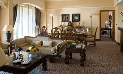 THE ROYAL SUITE (TWO BEDROOM)