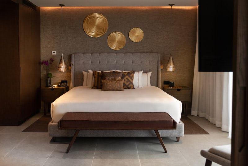 the-fives-oceanfront-puerto-morelos-cancun-mexico-one-bedroom-partial-oceanview-residence-01_11314