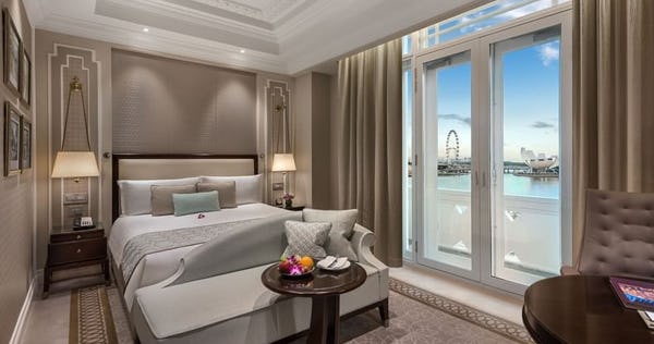 Marina Bay View Room