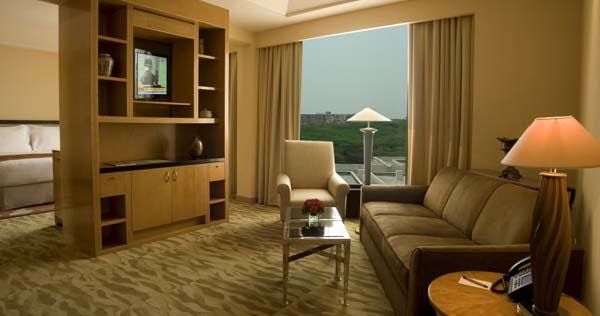 the-grand-new-delhi-deluxe-suites_1290