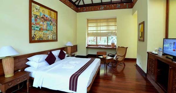 the-hotel-tharabar-gate-deluxe-room-01_8714