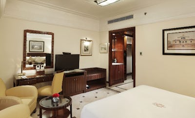 Deco Room