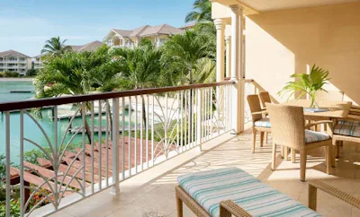 Marina View Villa Suites