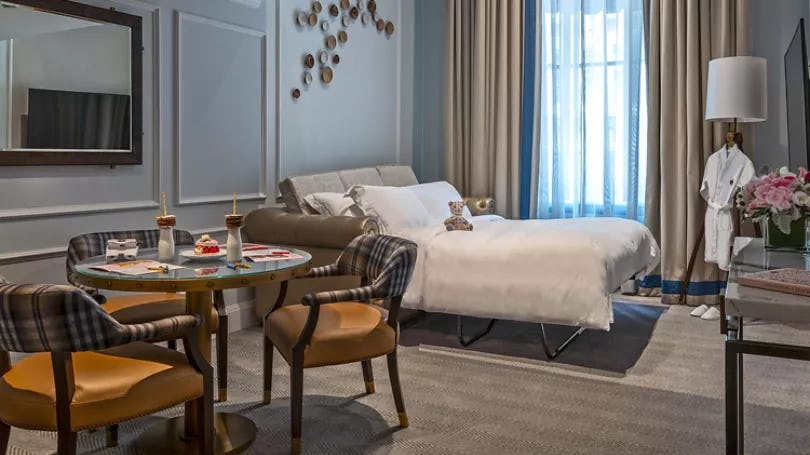 Bi-Level Family Suite