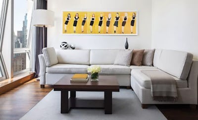 ONE BEDROOM EMPIRE STATE VIEW SUITE