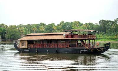 Mahayana Houseboat