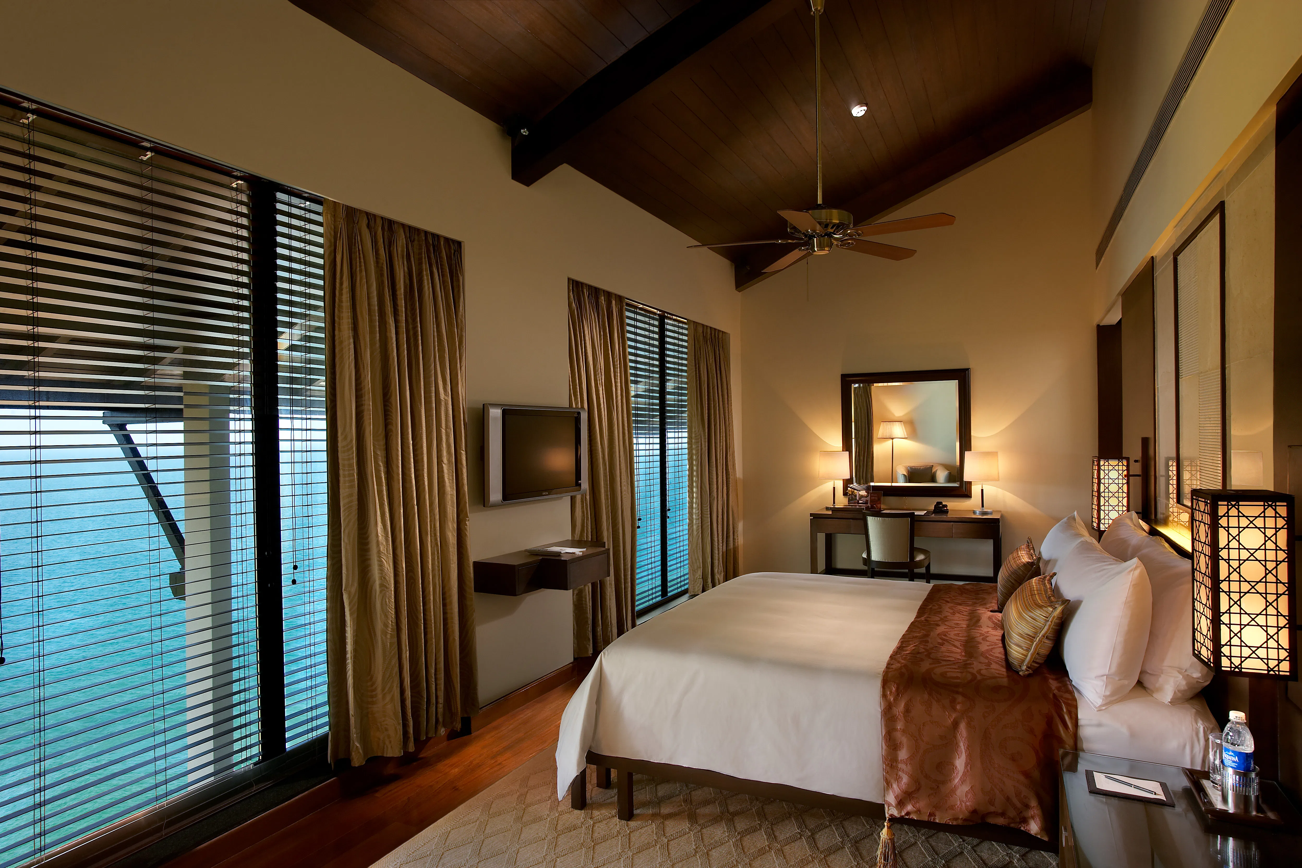 Royal Club Duplex Suite