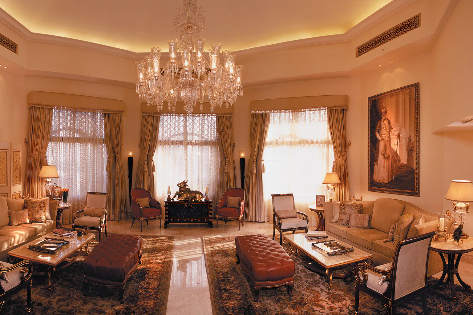 the-leela-palace-bengaluru-maharaja-suite-02_2279