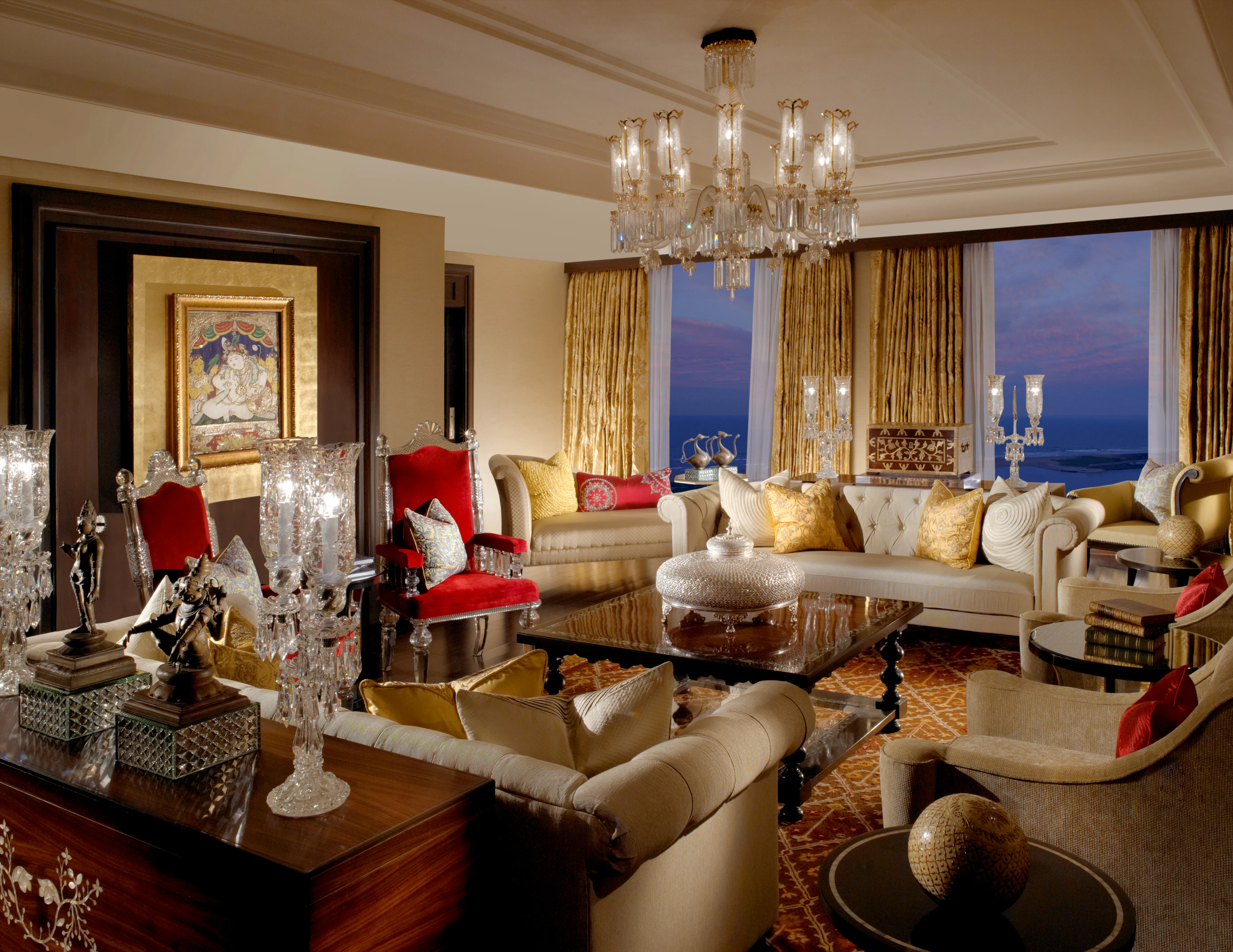 the-leela-palace-chennai-chairman-suite_4603