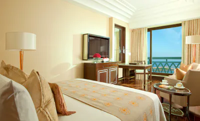 Deluxe Sea View Room