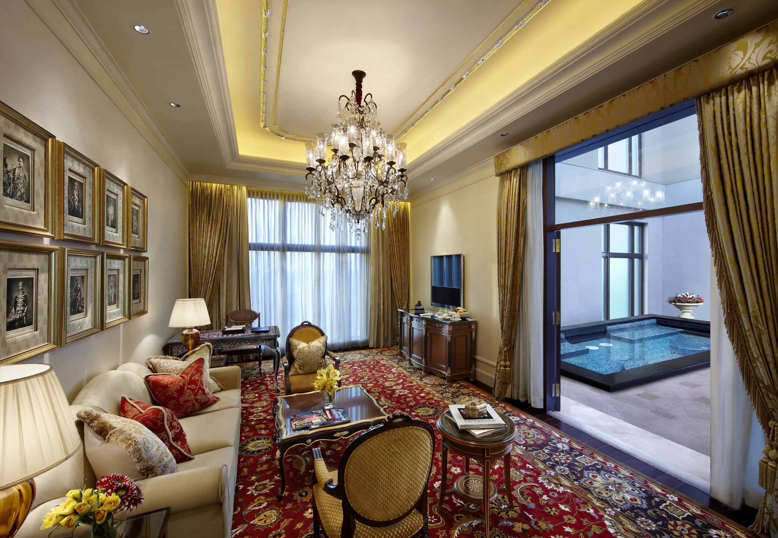 the-leela-palace-new-delhi-royal-suite-with-plunge-pool-01_3125