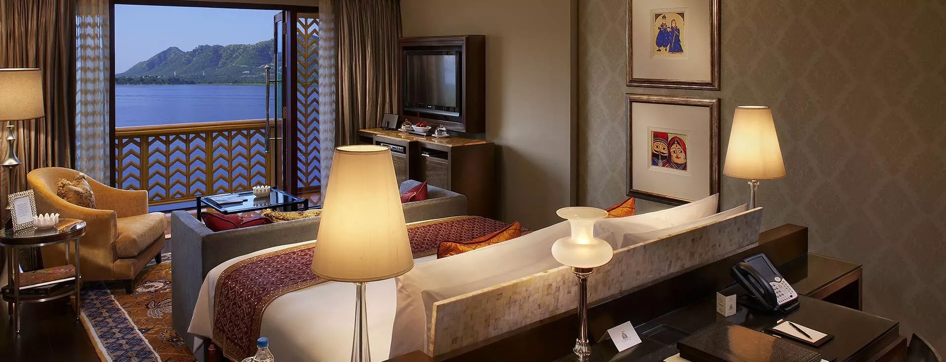 Grande Heritage Lake View Room with Balcony