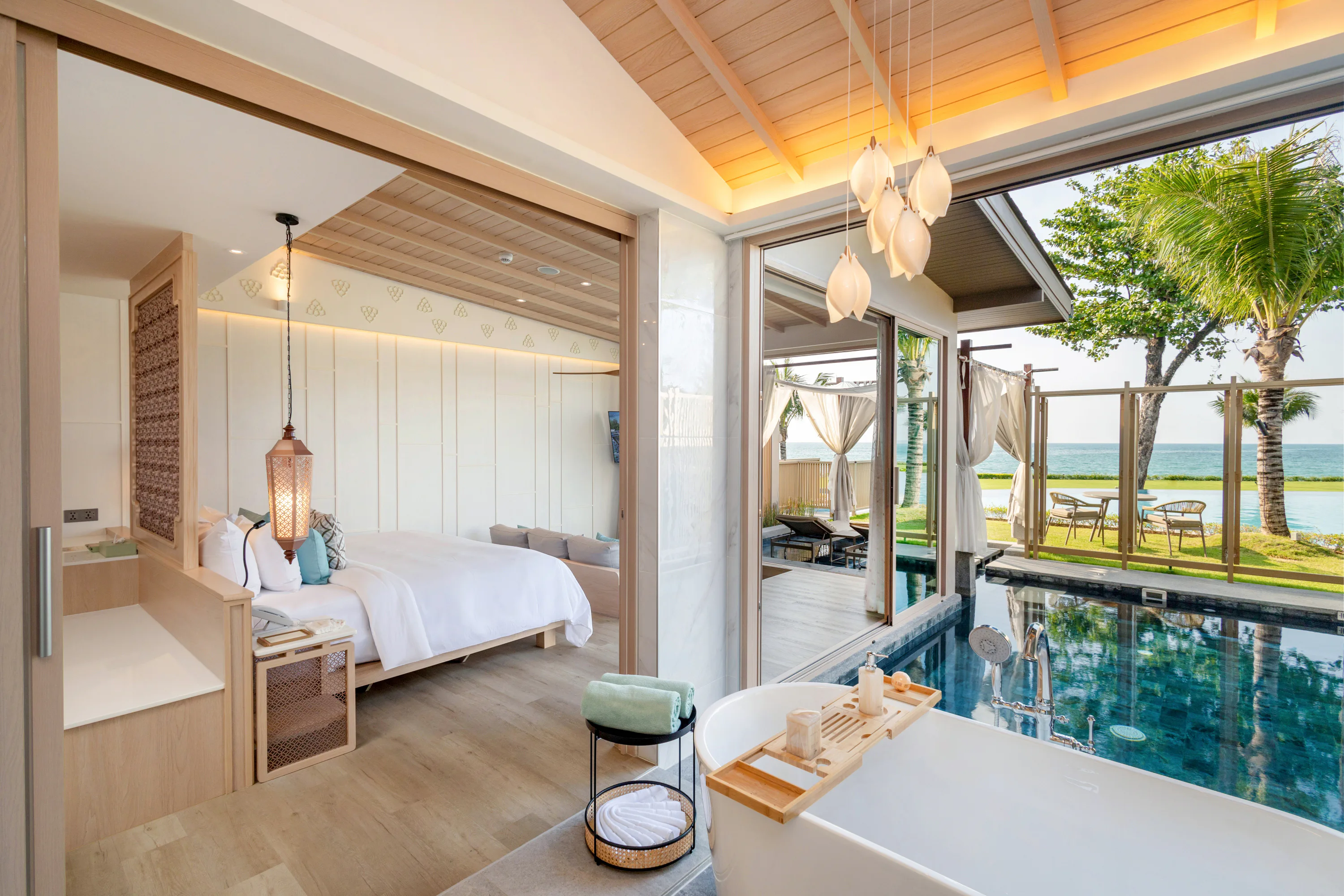 the-little-shore-khao-lak-by-katathani-seafront-pool-villa-in-love_13829